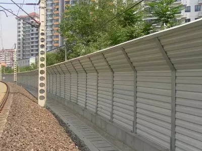 铁路声屏障图片1